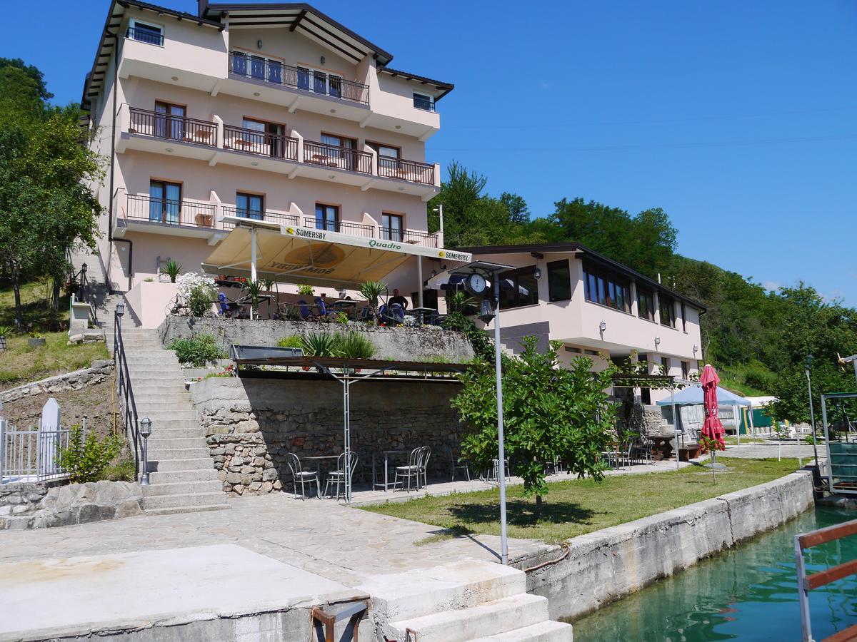 Pansion Asim Bed and Breakfast Jablanica Buitenkant foto