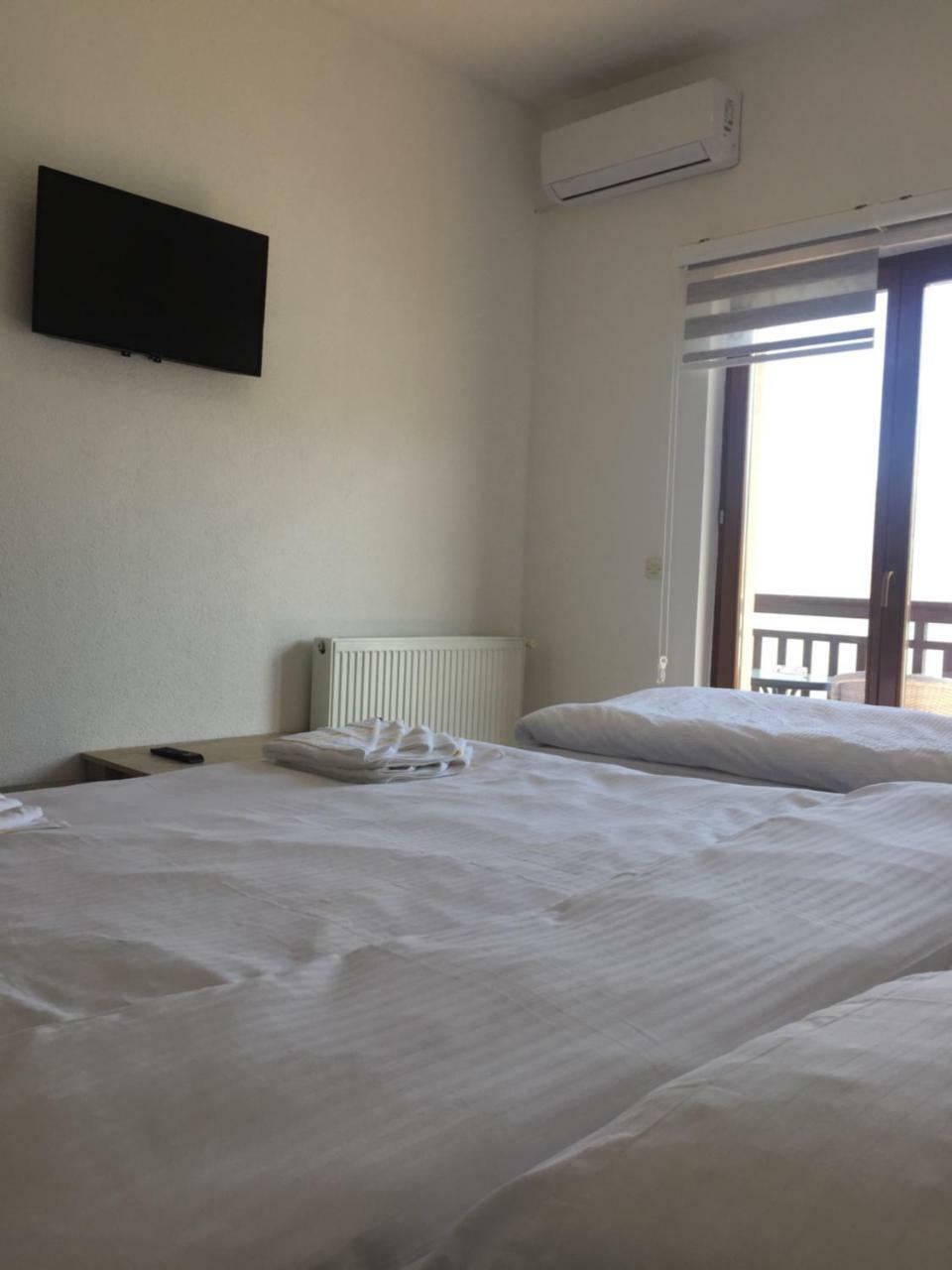 Pansion Asim Bed and Breakfast Jablanica Buitenkant foto